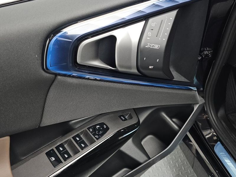 2026 BMW X3 xDrive 20d M Sport photo 28
