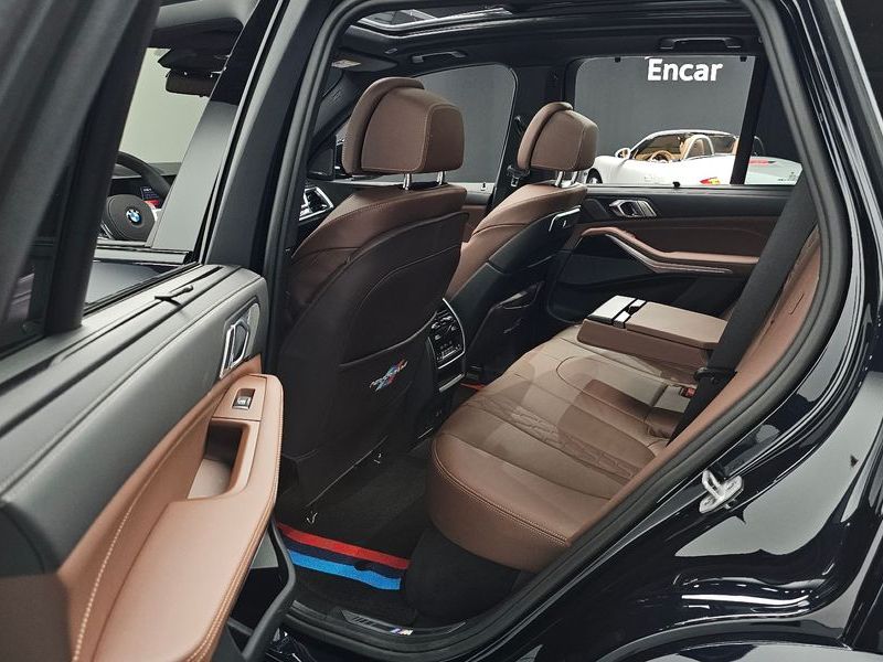2026 BMW X5 xDrive 30d M Sport photo 12