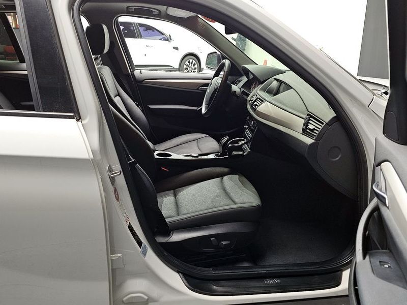 2013 BMW X1 xDrive 20d photo 11