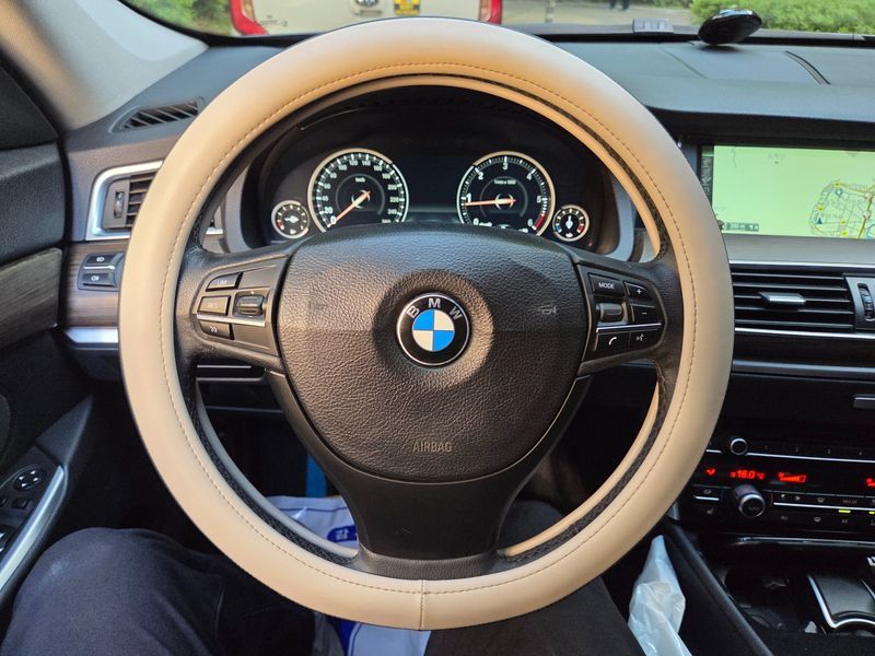 2013 BMW 5 Series GT ED Edition photo 10