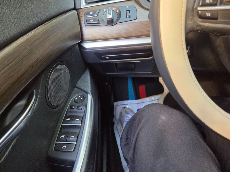 2013 BMW 5 Series GT ED Edition photo 14