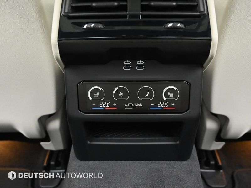 2026 BMW i5 eDrive 40 M Sport photo 17