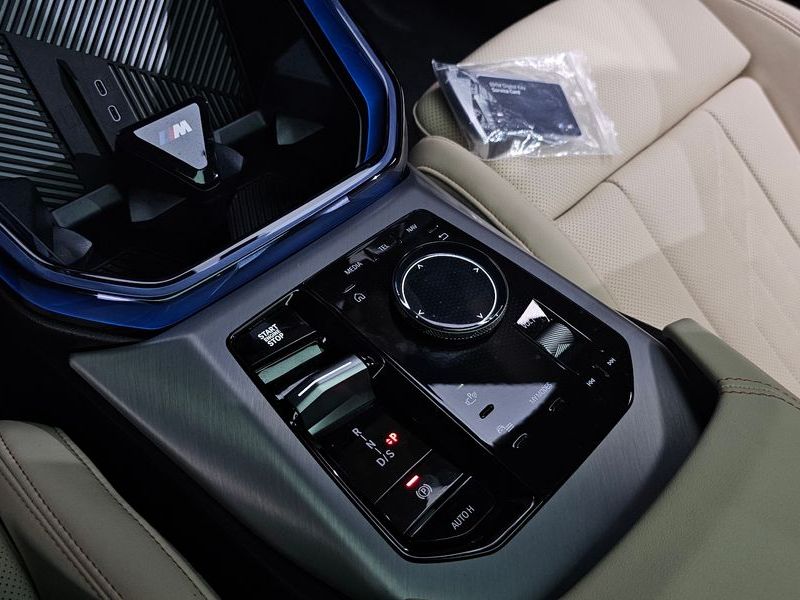 2026 BMW X3 xDrive 20 M Sport photo 9