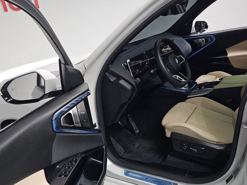 2026 BMW X3 xDrive 20 M Sport photo 10