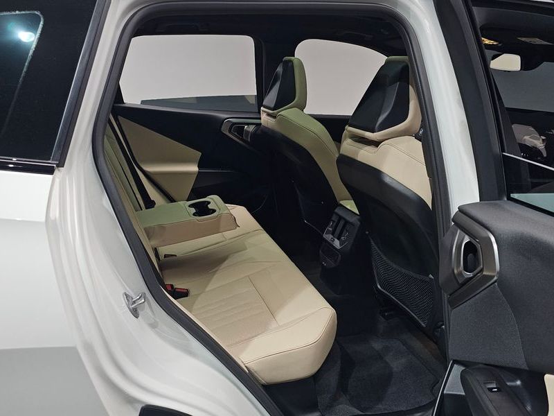 2026 BMW X3 xDrive 20 M Sport photo 12
