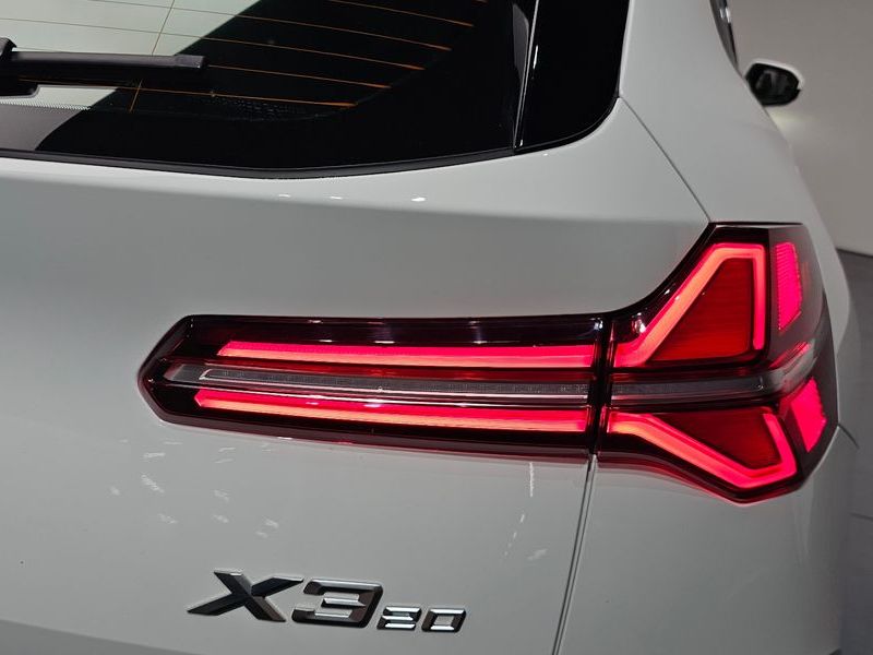 2026 BMW X3 xDrive 20 M Sport photo 23