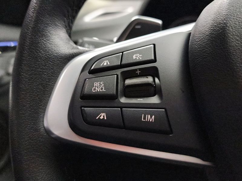 2022 BMW X1 xDrive 20i xLine photo 17