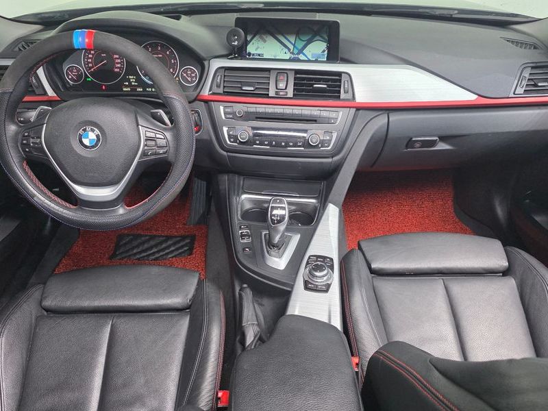 2013 BMW 3 Series 320d Sport photo 7