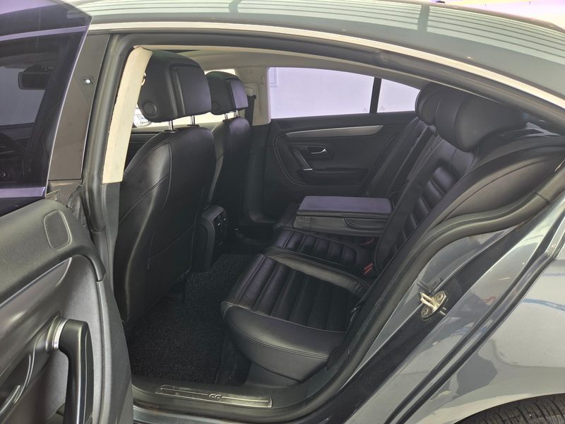 2013 Volkswagen New CC 2.0 TDI BlueMotion photo 8