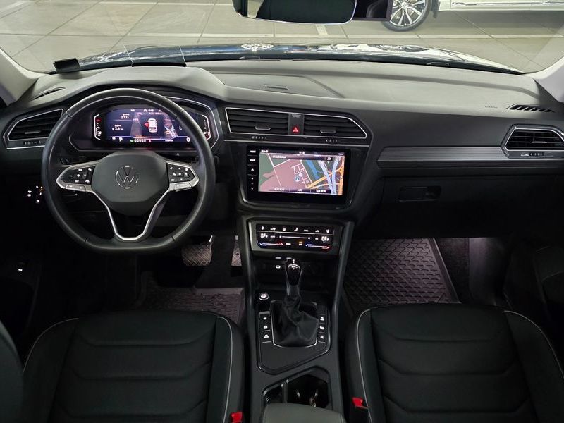 2024 Volkswagen Tiguan 2.0 TSI Prestige photo 7