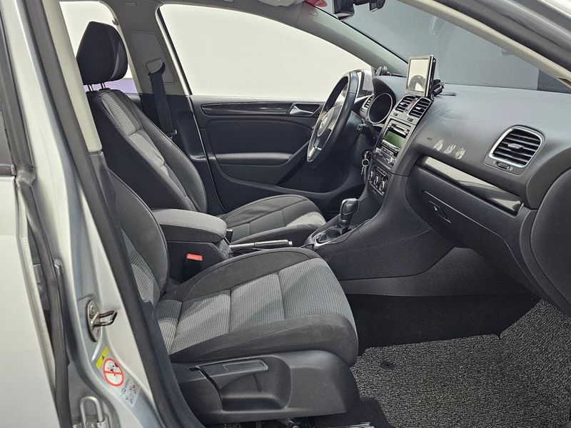 2013 Volkswagen Golf 1.6 TDI Blue Motion StyleEdition photo 10
