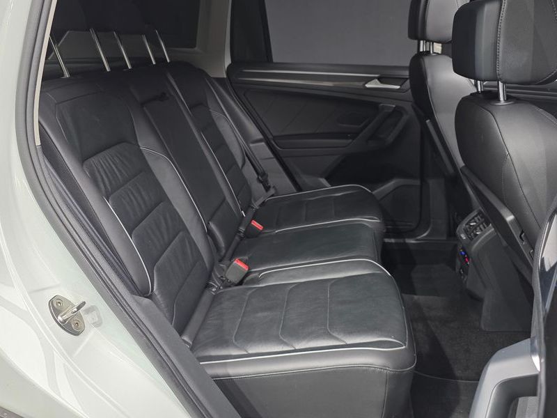 2020 Volkswagen Tiguan 2.0 TDI Prestige photo 12