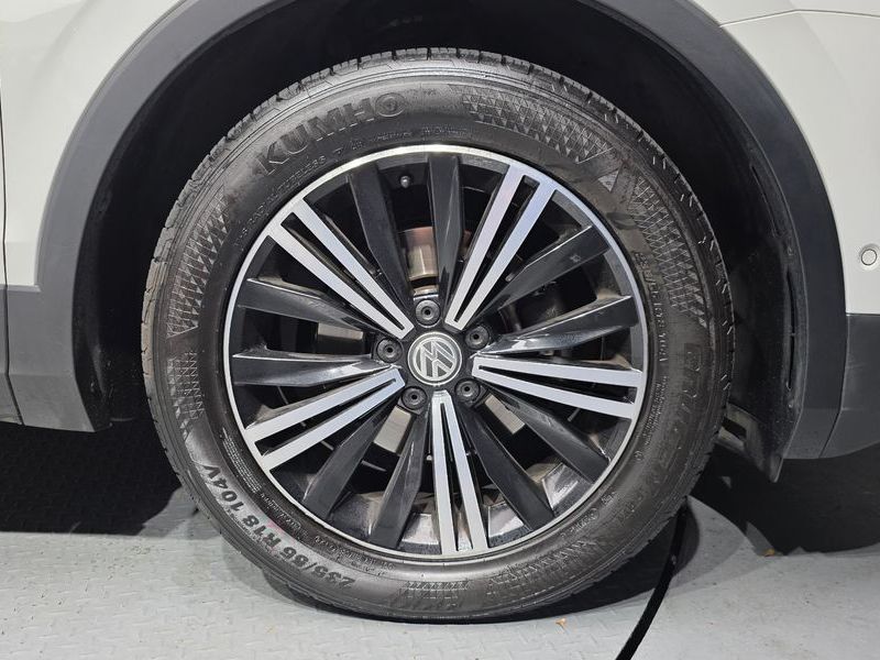 2020 Volkswagen Tiguan 2.0 TDI Prestige photo 21