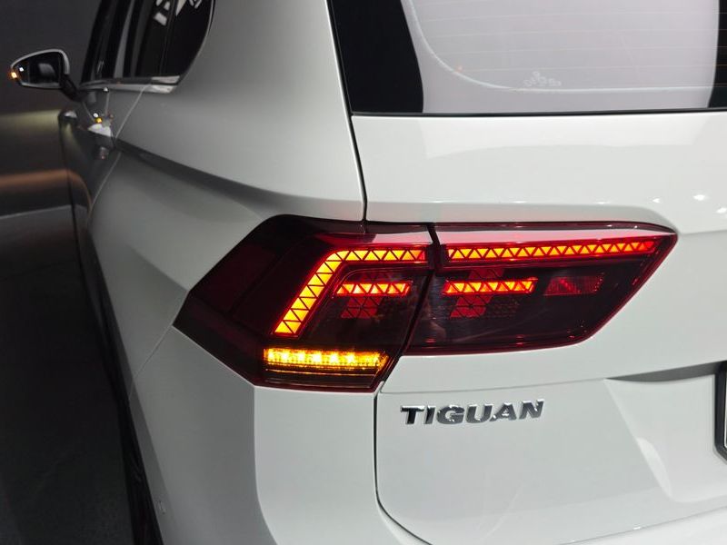 2020 Volkswagen Tiguan 2.0 TDI Prestige photo 23