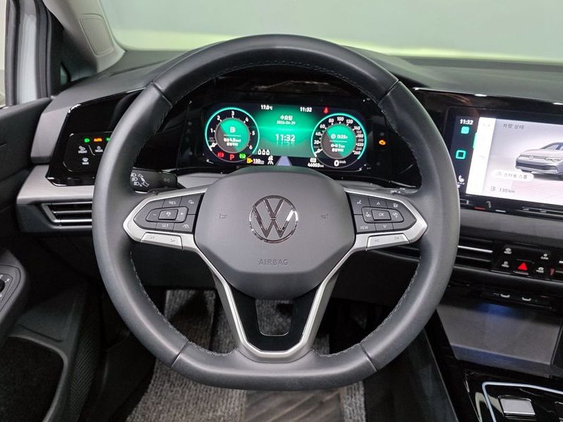 2024 Volkswagen Golf 2.0 TDI Prestige photo 13