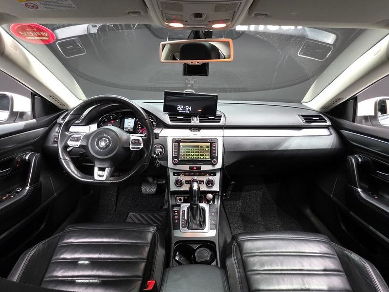 2013 Volkswagen New CC 2.0 TDI BlueMotion R-Line photo 7