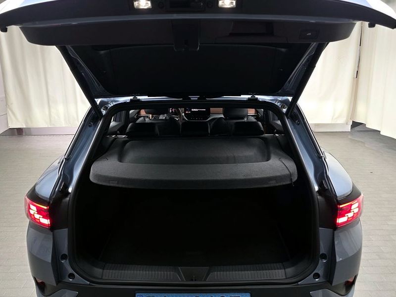 2023 Volkswagen ID.4 Pro photo 20