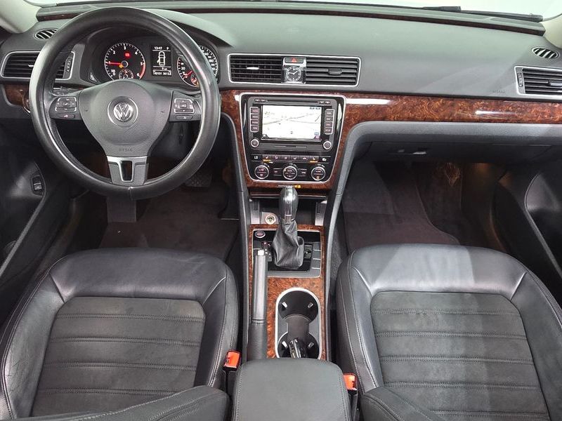 2013 Volkswagen Passat 2.0 TDI B7 photo 7