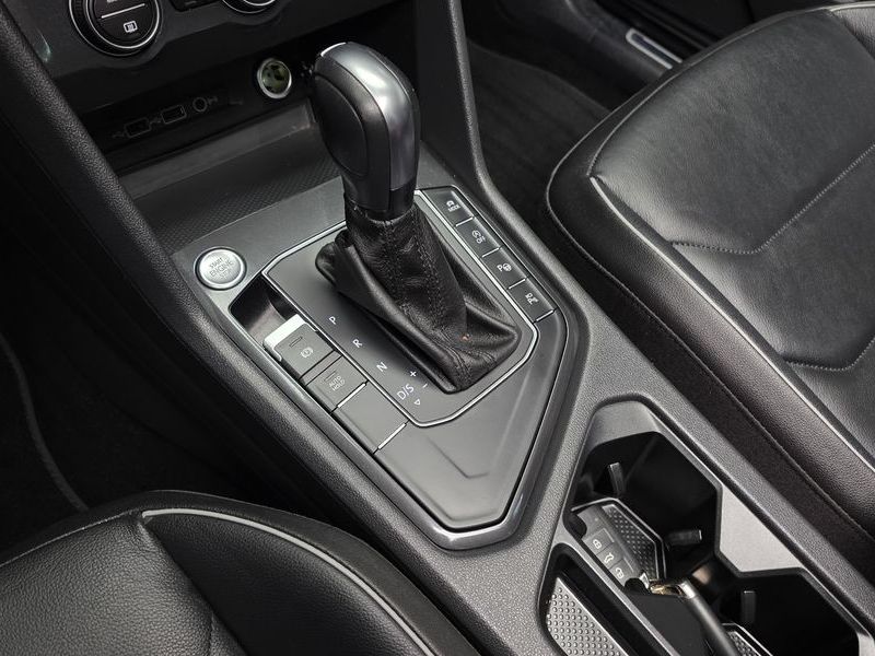 2020 Volkswagen Tiguan 2.0 TDI Prestige photo 9