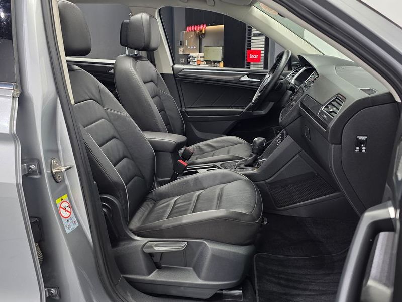 2020 Volkswagen Tiguan 2.0 TDI Prestige photo 11