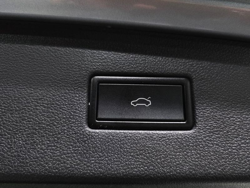 2020 Volkswagen Tiguan 2.0 TDI Prestige photo 29