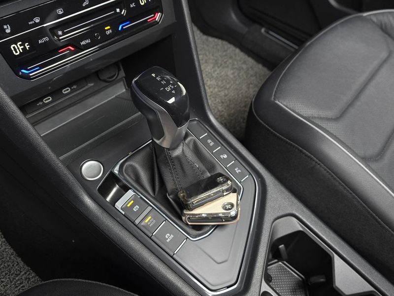 2023 Volkswagen Tiguan 2.0 TSI Prestige photo 9