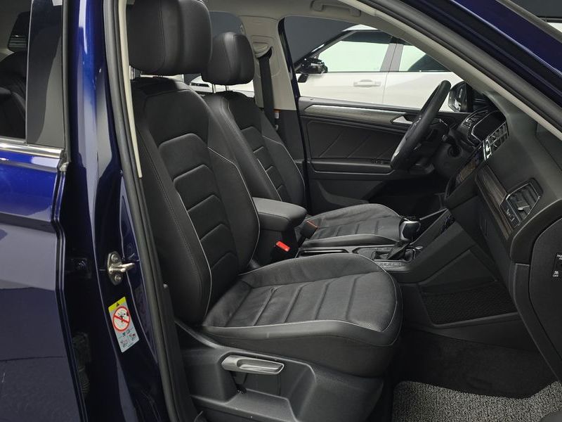 2023 Volkswagen Tiguan 2.0 TSI Prestige photo 10
