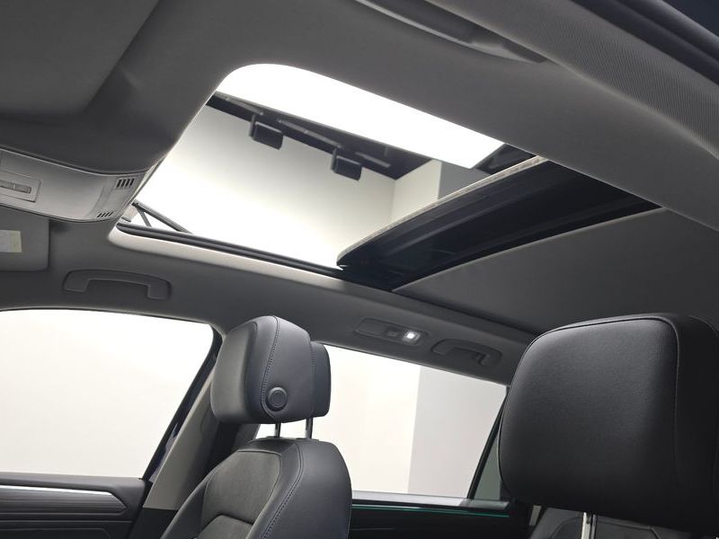 2023 Volkswagen Tiguan 2.0 TSI Prestige photo 19