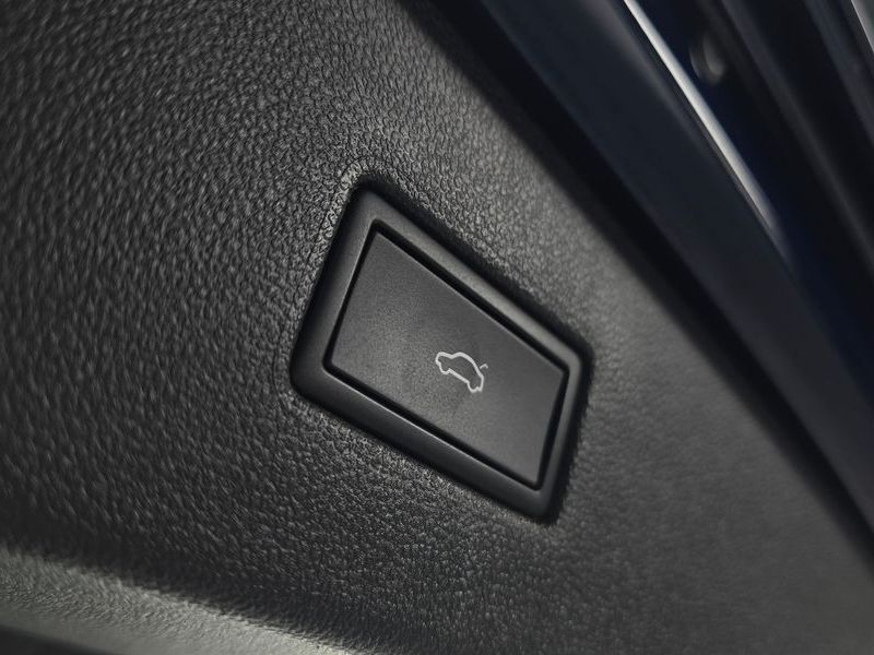 2023 Volkswagen Tiguan 2.0 TSI Prestige photo 20
