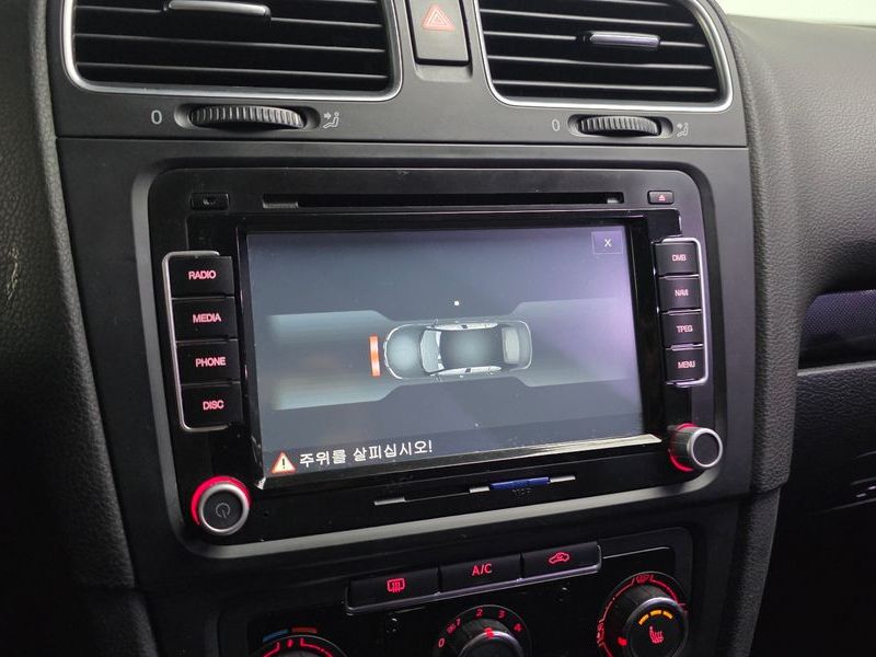 2013 Volkswagen Golf 1.6 TDI Blue Motion StyleEdition photo 15