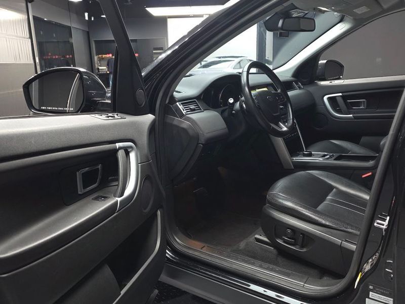 2018 Land Rover Discovery Sport 2.0 TD4 SE (150PS) photo 10