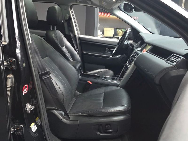 2018 Land Rover Discovery Sport 2.0 TD4 SE (150PS) photo 11