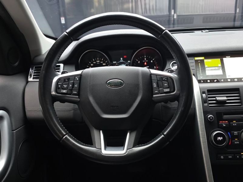 2018 Land Rover Discovery Sport 2.0 TD4 SE (150PS) photo 13