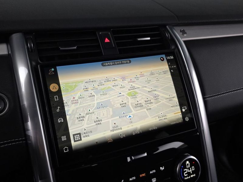 2025 Land Rover Discovery P360 Dynamic HSE photo 15