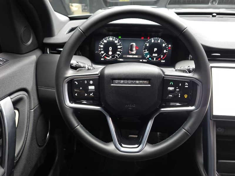2025 Land Rover Discovery Sport P250 Dynamic SE photo 13