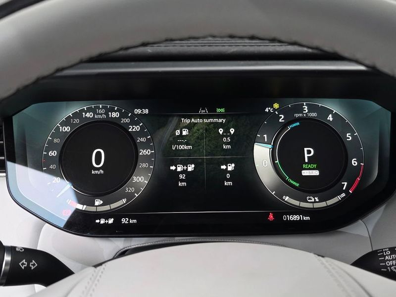2025 Land Rover Range Rover Sport P550E Dynamic HSE photo 8