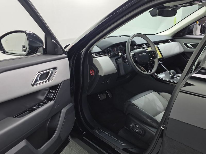 2025 Land Rover Range Rover Velar 3.0 P400 Dynamic HSE photo 11