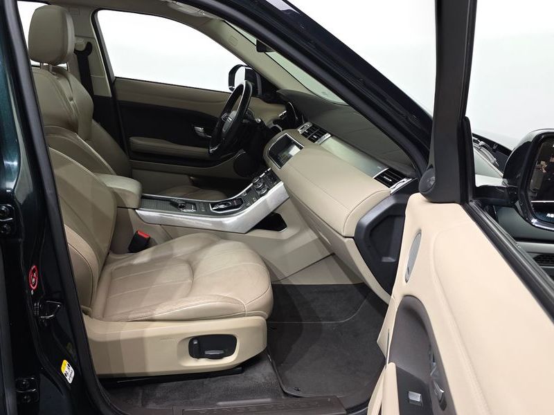 2017 Land Rover Range Rover Evoque 2.0 TD4 SE photo 11