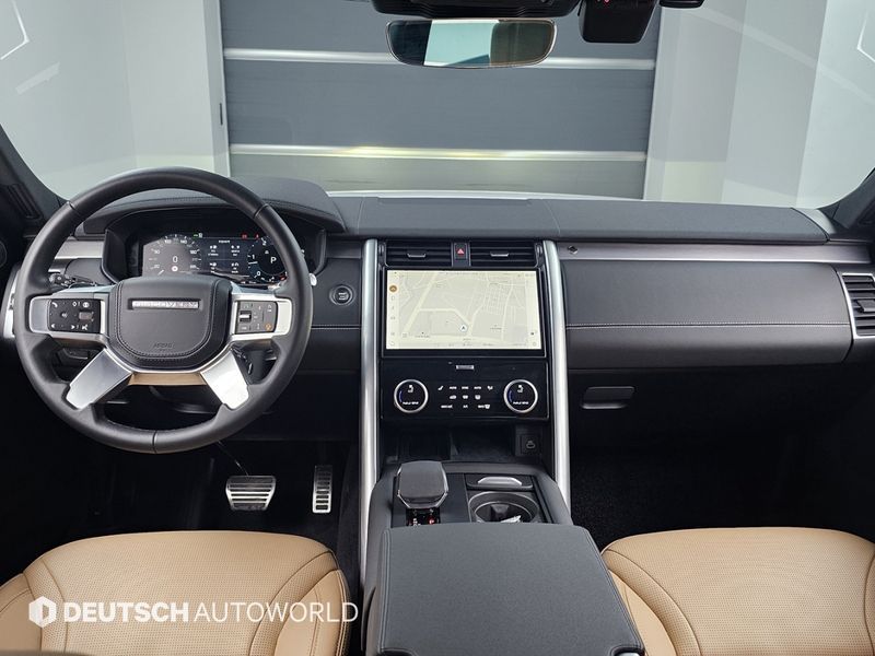 2025 Land Rover Discovery D350 Dynamic HSE photo 7