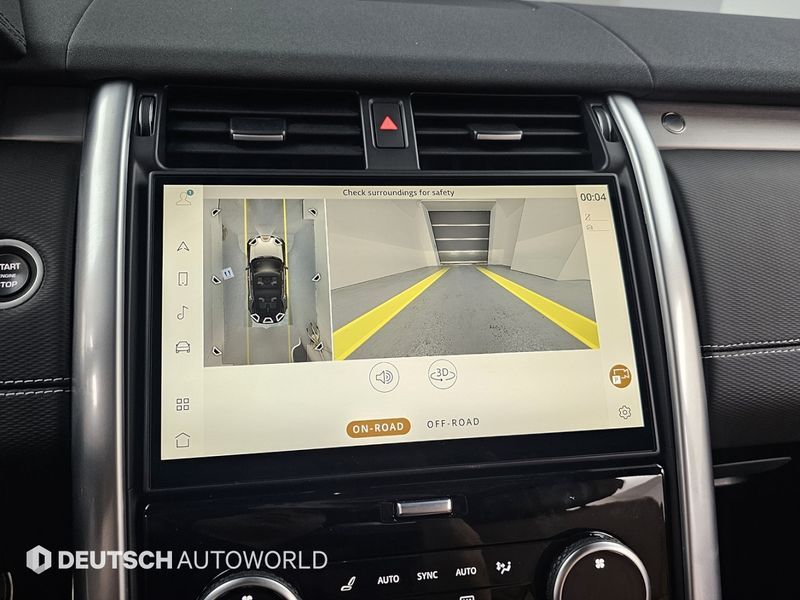 2025 Land Rover Discovery D350 Dynamic HSE photo 15