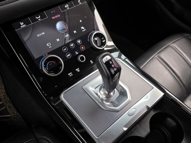 2020 Land Rover Range Rover Evoque D180 SE photo 9