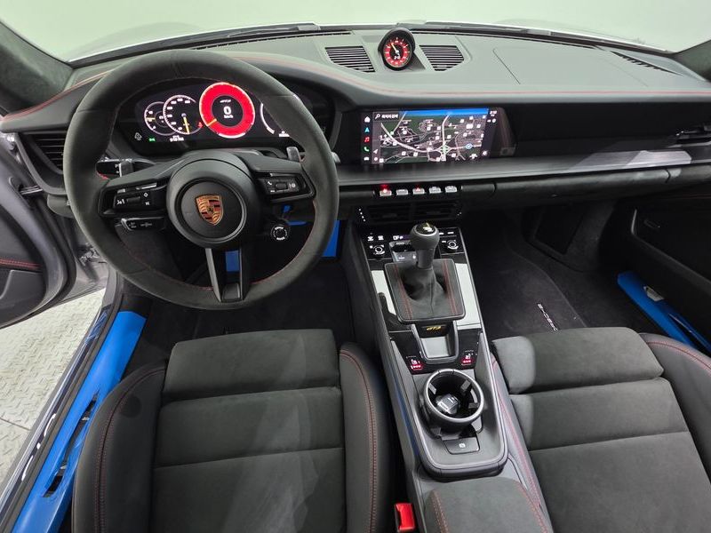 2026 Porsche 911 GT3 photo 7