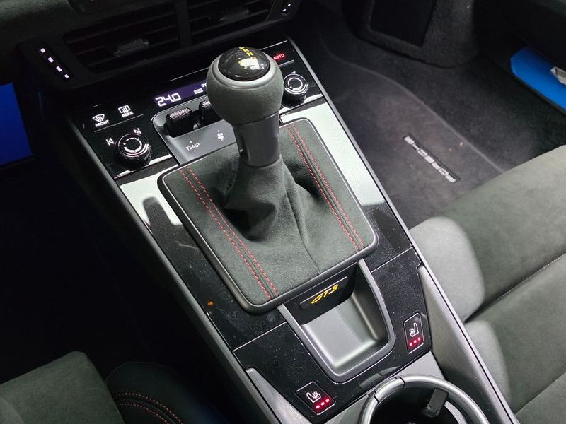 2026 Porsche 911 GT3 photo 9