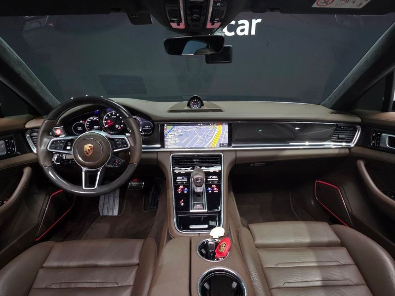2020 Porsche Panamera 4.0 GTS photo 7