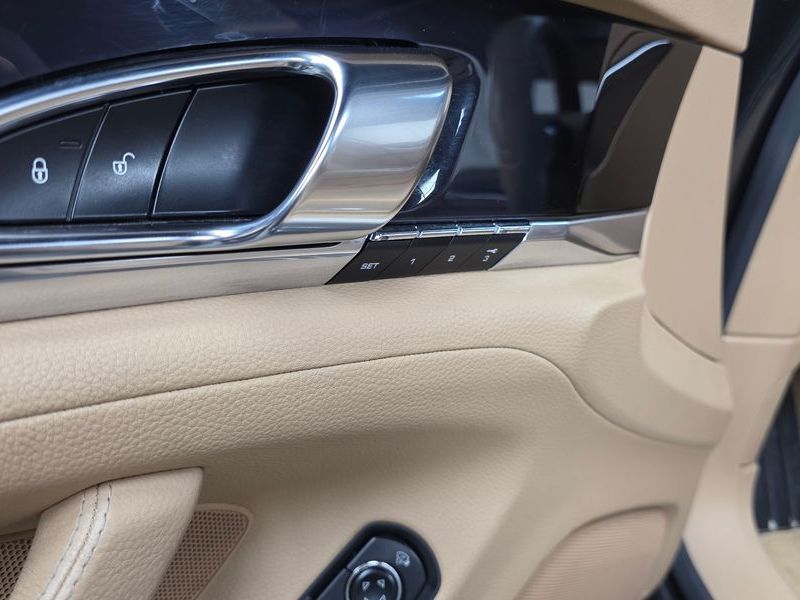 2014 Porsche Panamera 3.6 AWD 970 photo 17