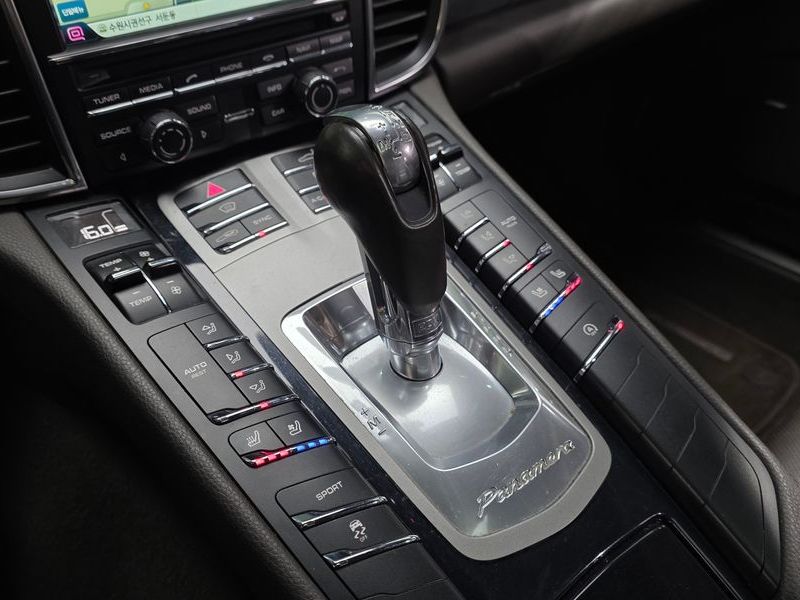 2014 Porsche Panamera 3.6 AWD 970 photo 9