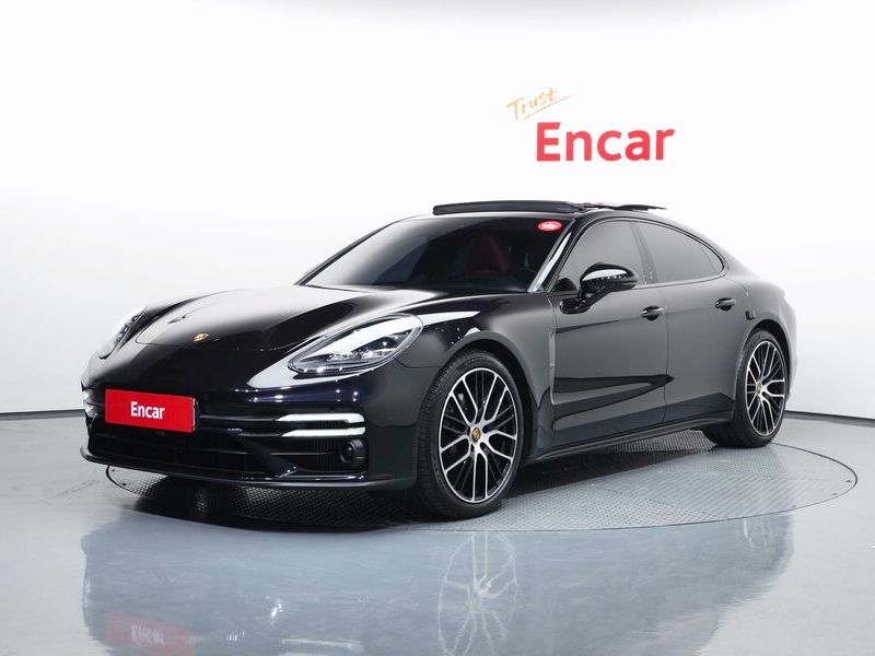 2023 Porsche Panamera 2.9 AWD Platinum Edition photo 1