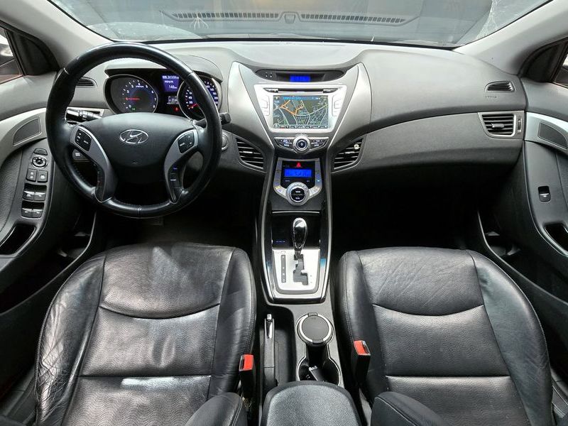 2012 Hyundai Avante M16 GDI Premier photo 7