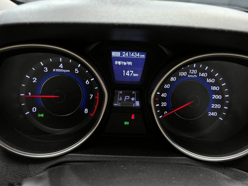 2012 Hyundai Avante M16 GDI Premier photo 8