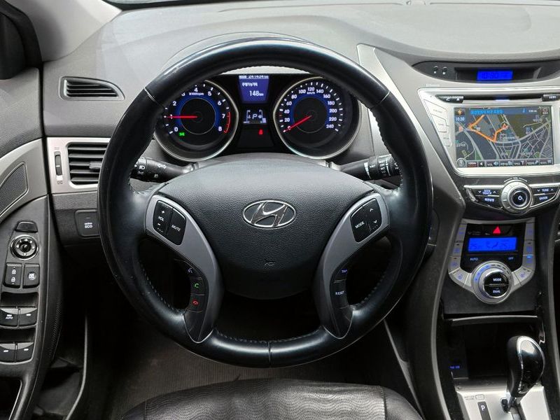 2012 Hyundai Avante M16 GDI Premier photo 14